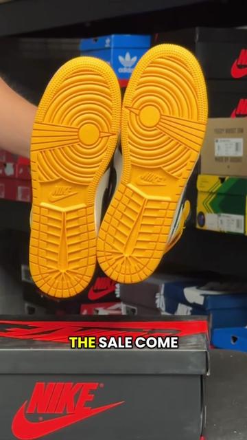 @isneaks - Sneakers for all