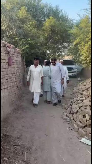 @Farooq Ahmad Bhatti