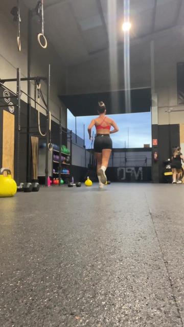@Sara H 🦄