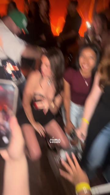 @Camila