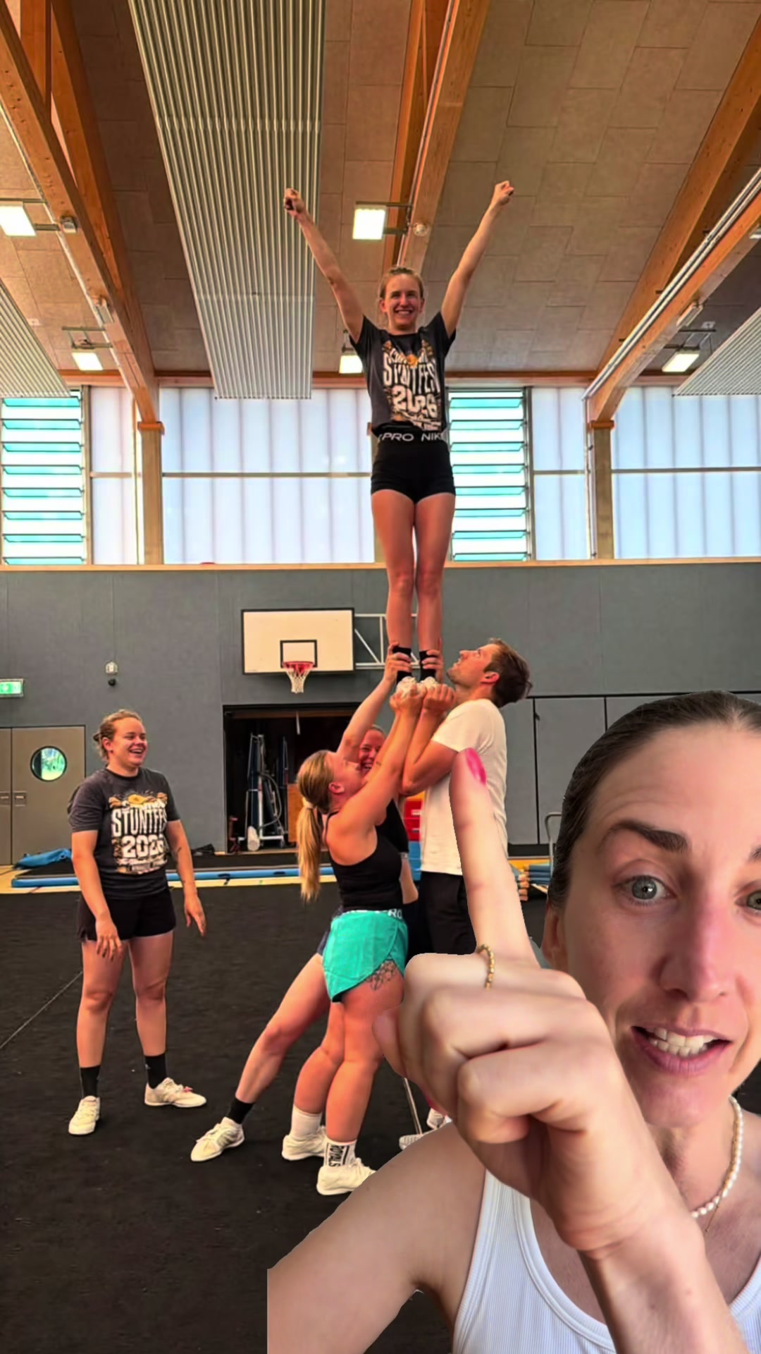 @Judge Mimi | Cheerleading