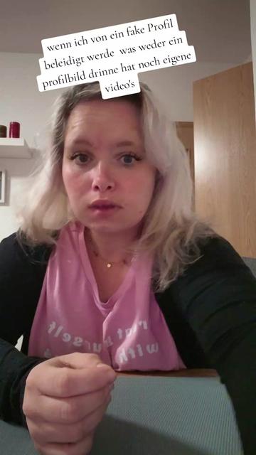 @typisch  christin
