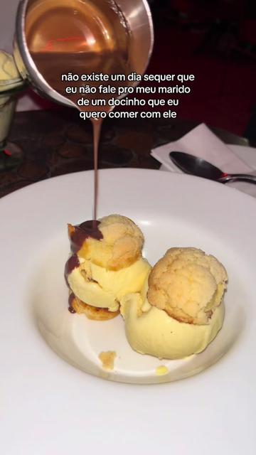 @Ma&iacute;ra Caroline