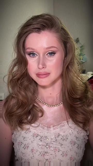 @lizastroo