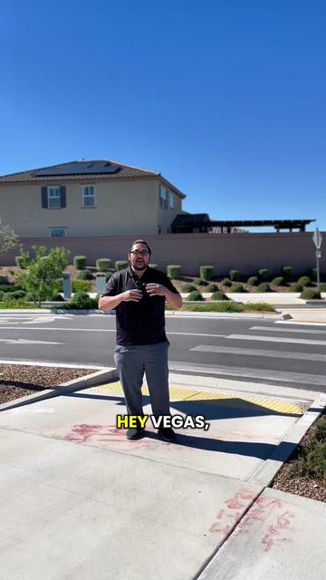 @Cosmo M | Las Vegas | REALTOR