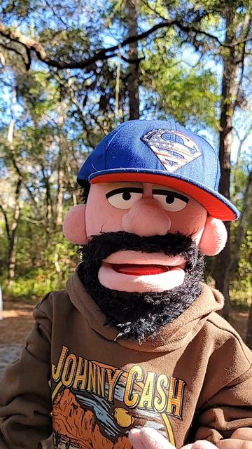 @Misfit Puppets