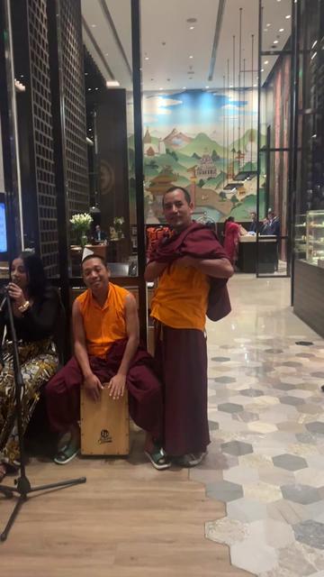 @buchung_norbu_la