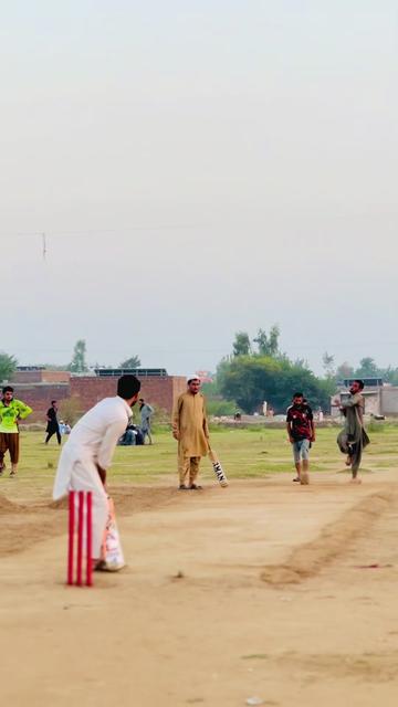 @KHAN G