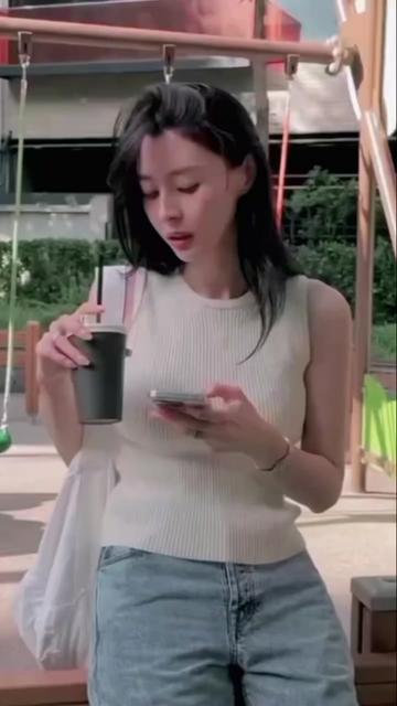@(づ。◕‿‿◕。)づ💞