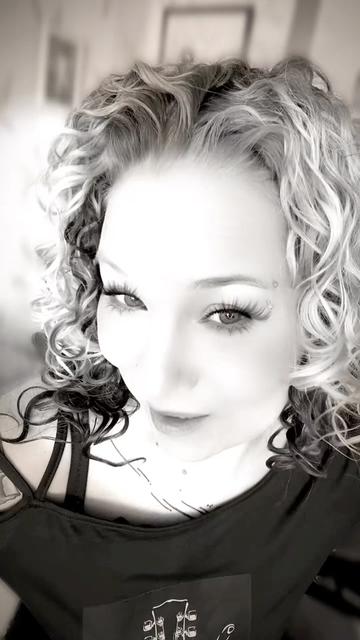 @CarrieMandy2002♥️🖤 2.0