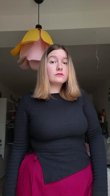 @vivienhrtl🌼