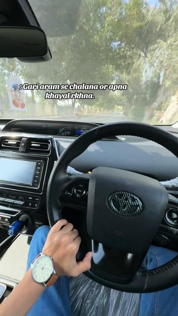@D H E E R Ũ