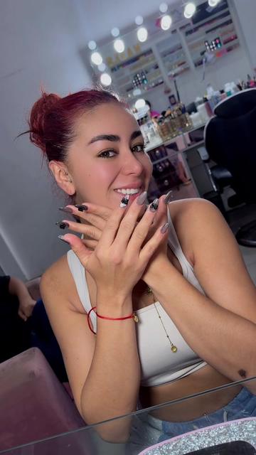 @DANI BEAUTY STUDIO