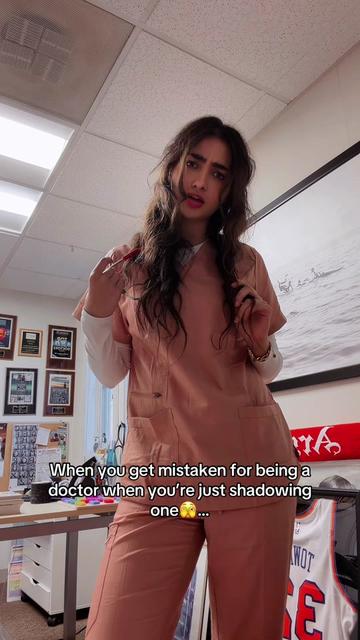 @Lala