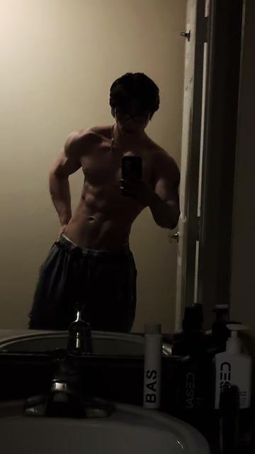 @.persuasionn