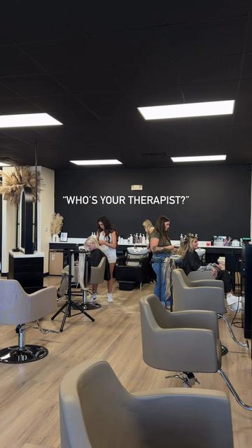 @The Mane Blonde Studio