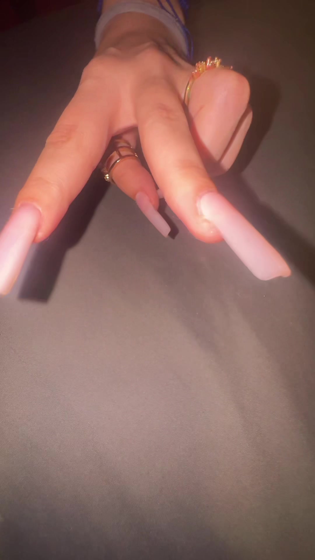 @️