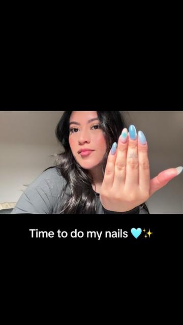 @Abouthernails
