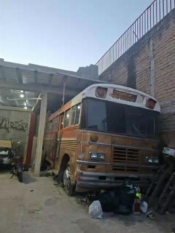 @TEGUCIGALPA, Lugares y Buses.