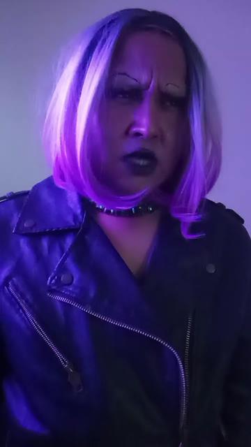 @Soyjuliooooo