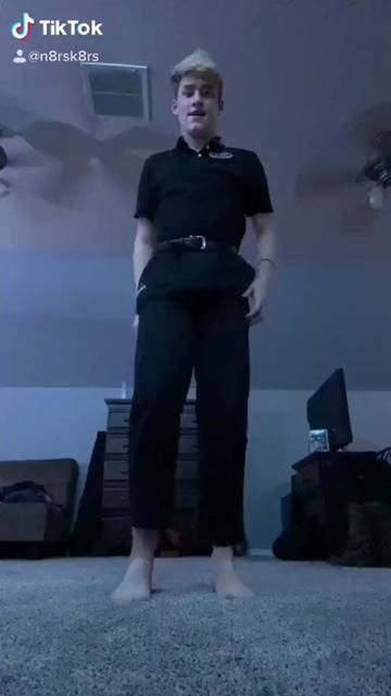 @N8RSK8RS