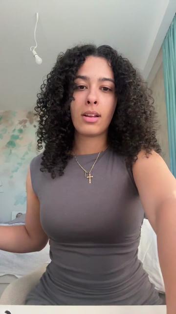 @🦋