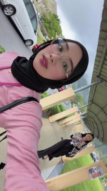 @afeesyaa