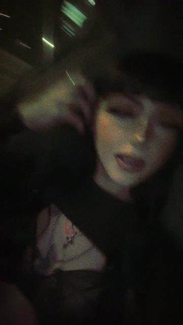 @🕷️🕸️🖤