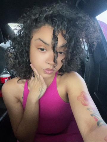 @dionnaaa__