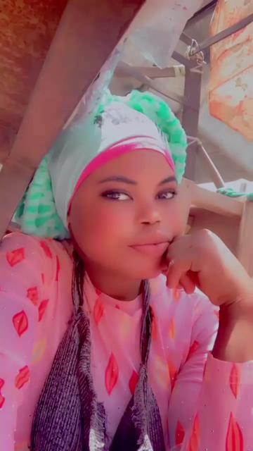 @🎀QUEEN PHADY💫