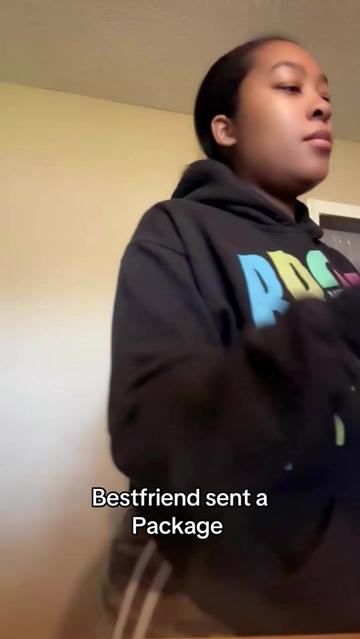 @GoldieP