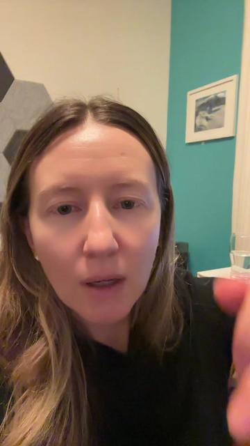 @twogirlsinvesting