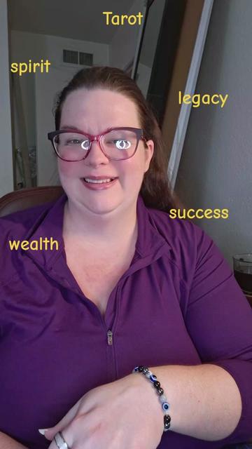 @Stephanie🔮✨️