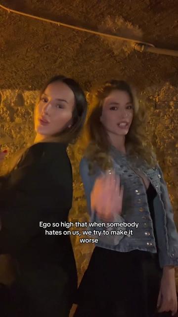 @Ela