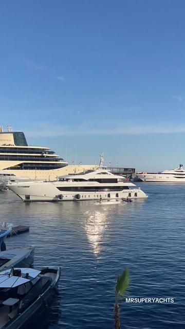@MRSUPERYACHTS | Matthijs Rhee