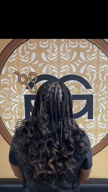 @DesignerGlitzandGlamour