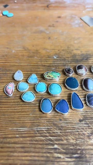 @Alivia ✨ &bull; Silversmith &bull;