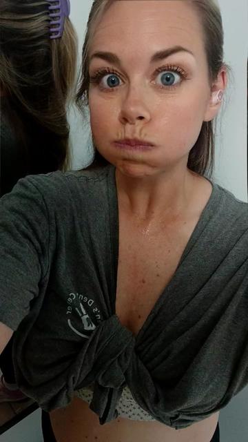 @hollyedot