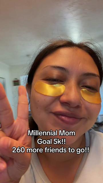 @๐ Alessandra l Mom of 4 โจ
