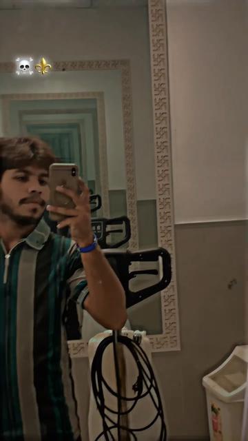 @بادشاہ🥀🍂