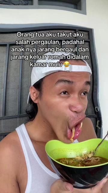 @YAYAT