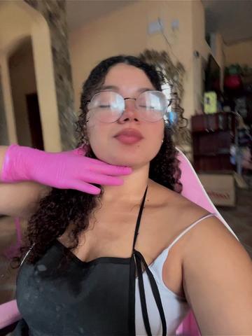 @mome🦋