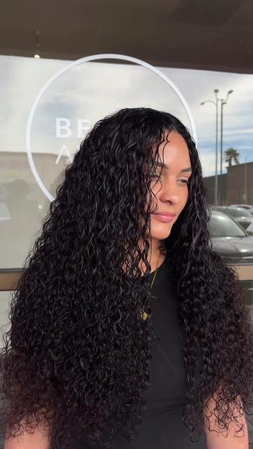 @Janessa | VEGAS HAIRSTYLIST