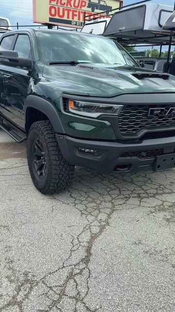 @Pickup Outfitters