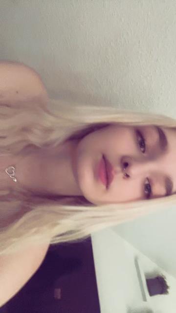@𝐽𝑢𝑠𝑡 𝑎 𝑟𝑎𝑛𝑑𝑜𝑚 🇳🇱