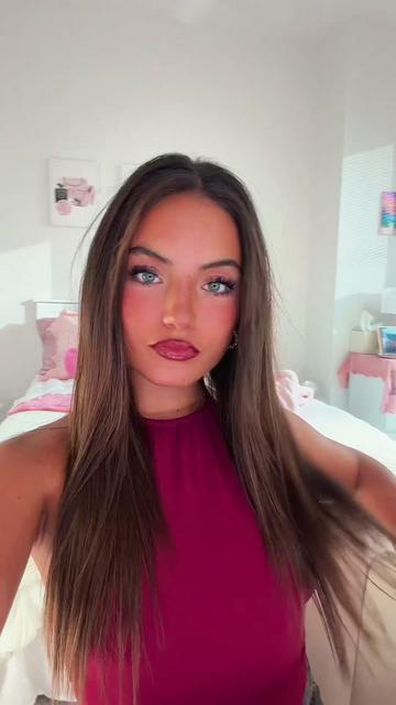 @Gabriella Falcone