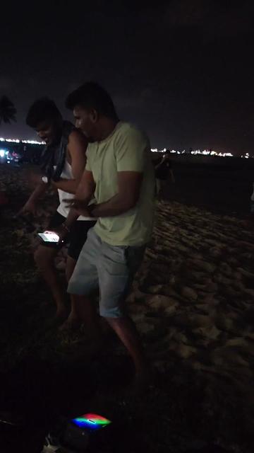 @Vicky..🔰
