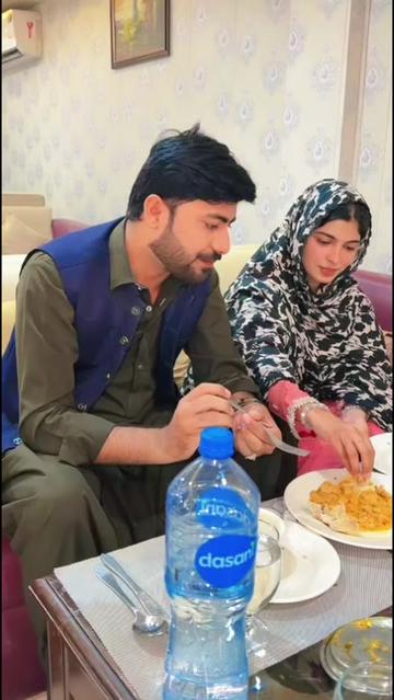 @👑عزیر~Pathan🤍🌼