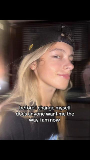 @Bella