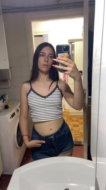 @teodoraa
